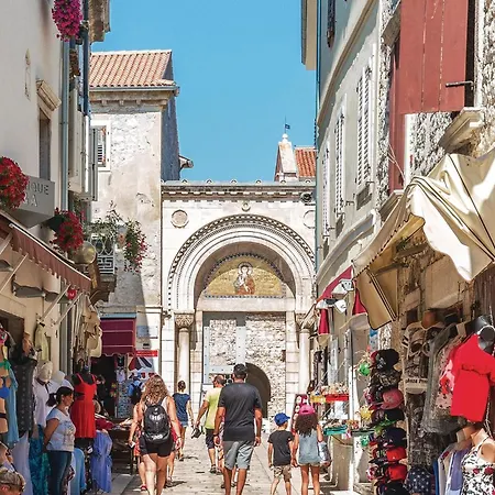 Semesterbostad Beautiful In With Wifi *