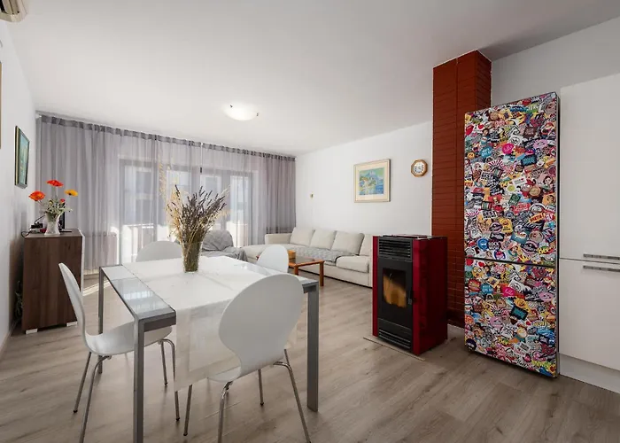 Beautiful In With Wifi *